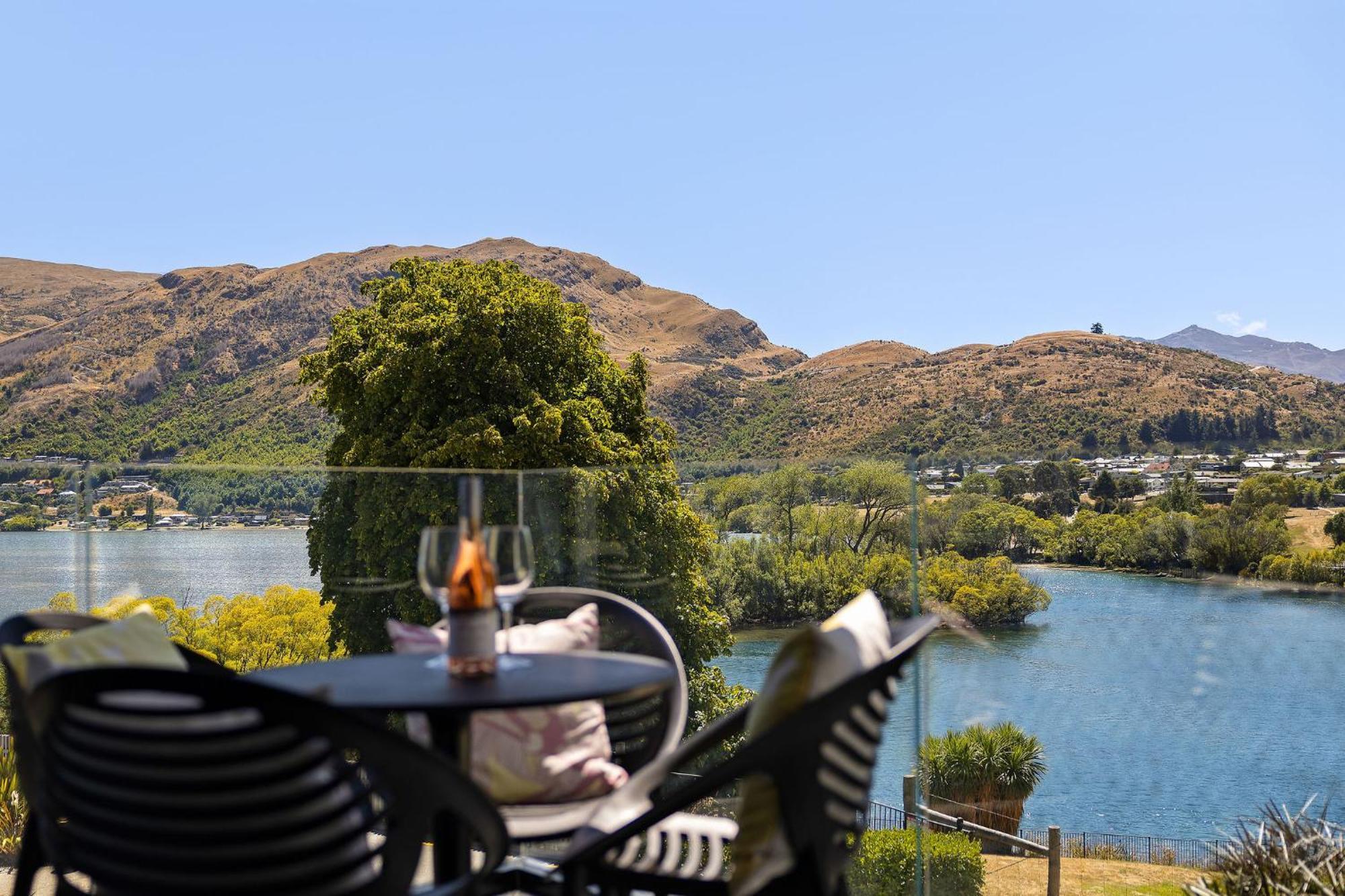 Homestead Retreat - 2 Bedroom - Lake View Queenstown Dış mekan fotoğraf